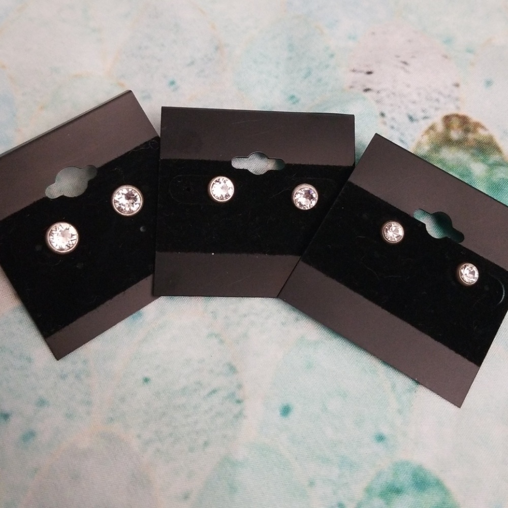 Sparkly Stud Set